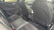 Volvo Xc40 2.0 B4P R DESIGN Pro 5dr Auto [7 speed] Petrol Estate